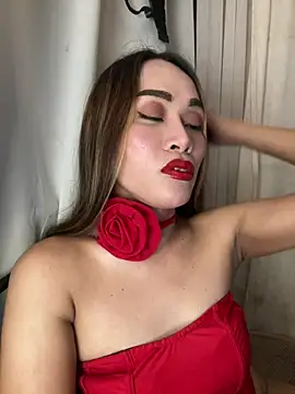 RomanticPearlTS online show from May 2026 12:18:01 AM