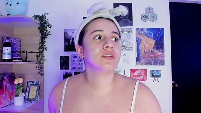 Lana Herondale online show from October 2025 09:02:01 PM