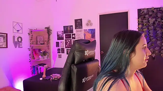 Lana Herondale online show from November 2025 09:08:01 AM