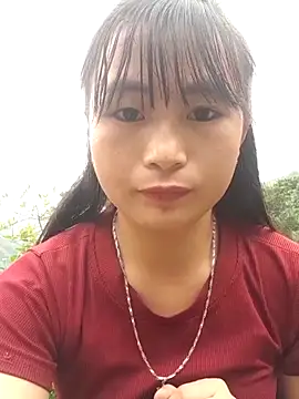 Snapshot of Sunyinn chatting on November 2025 07:29:02 AM Sunyinn online show from November 2025 07:29:02 AM