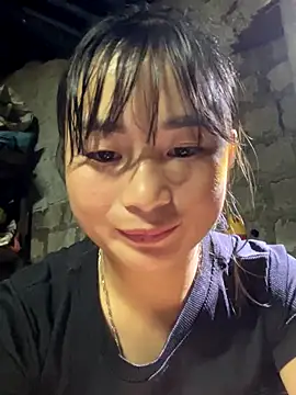 Snapshot of Sunyinn chatting on November 2025 01:33:02 PM Sunyinn online show from November 2025 01:33:02 PM