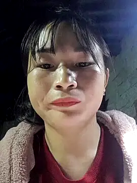 Snapshot of Sunyinn chatting on December 2025 02:13:01 PM Sunyinn online show from December 2025 02:13:01 PM