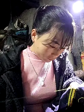 Snapshot of Sunyinn chatting on January 2026 01:09:01 AM Sunyinn online show from January 2026 01:09:01 AM