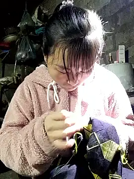 Snapshot of Sunyinn chatting on January 2026 01:55:02 AM Sunyinn online show from January 2026 01:55:02 AM