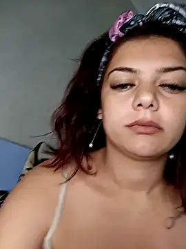 Snapshot of LadyNora chatting on October 2025 05:42:02 AM LadyNora online show from October 2025 05:42:02 AM