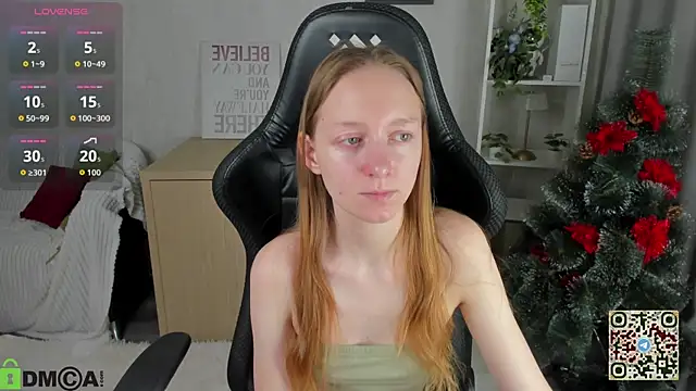 Snapshot of Mia_E1fie chatting on December 2025 11:34:02 PM Mia E1fie online show from December 2025 11:34:02 PM