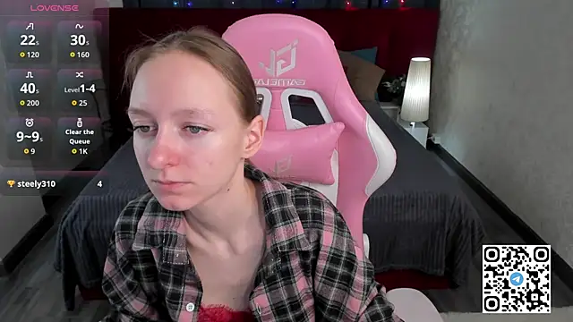 Snapshot of Mia_E1fie chatting on February 2026 11:20:02 PM Mia E1fie online show from February 2026 11:20:02 PM