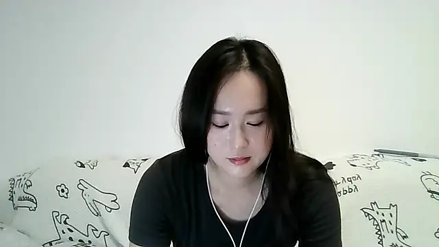 Snapshot of Belinda66 chatting on September 2025 01:15:02 PM Belinda66 online show from September 2025 01:15:02 PM