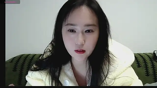 Snapshot of Belinda66 chatting on December 2025 09:41:02 PM Belinda66 online show from December 2025 09:41:02 PM