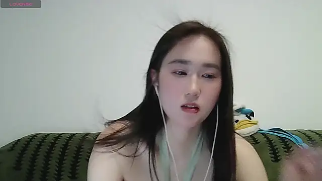 Snapshot of Belinda66 chatting on February 2026 02:56:02 PM Belinda66 online show from February 2026 02:56:02 PM