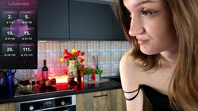 Snapshot of DebiHenks chatting on April 2026 09:39:33 PM DebiHenks online show from April 2026 09:39:33 PM