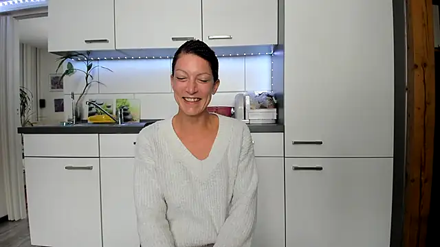 Axunamun online show from November 2025 08:47:02 AM