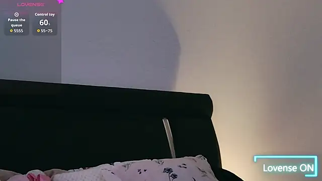 AuraPure online show from November 2025 09:07:01 PM