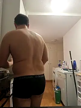 spaccaa online show from April 2026 07:26:02 PM