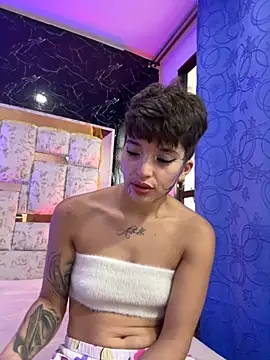 DayanaDG online show from November 2025 06:19:02 PM