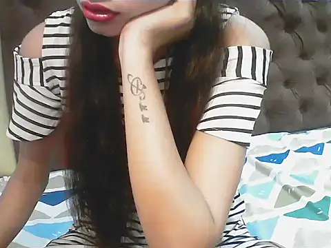 Snapshot of elize__ chatting on September 2025 02:55:01 AM elize online show from September 2025 02:55:01 AM