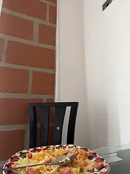 julieta rosee online show from April 2026 09:20:02 PM