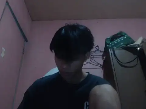 Snapshot of Kyoshi_19 chatting on April 2026 08:08:01 AM Kyoshi 19 online show from April 2026 08:08:01 AM