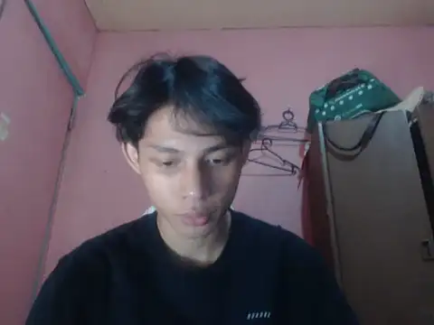 Snapshot of Kyoshi_19 chatting on April 2026 10:10:01 AM Kyoshi 19 online show from April 2026 10:10:01 AM