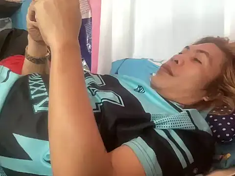 YourTopweng online show from February 2026 01:59:02 AM