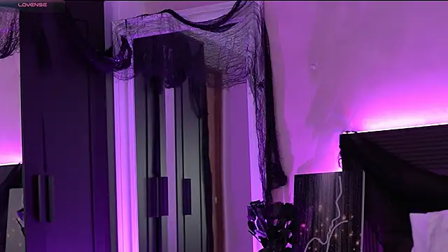 Snapshot of Melany_Ass chatting on October 2025 04:49:02 AM Melany Ass online show from October 2025 04:49:02 AM