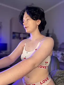 Snapshot of RinaShy chatting on December 2025 05:12:02 AM RinaShy online show from December 2025 05:12:02 AM