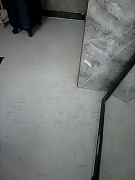 Snapshot of _Danny__ chatting on October 2025 04:08:02 PM Danny online show from October 2025 04:08:02 PM