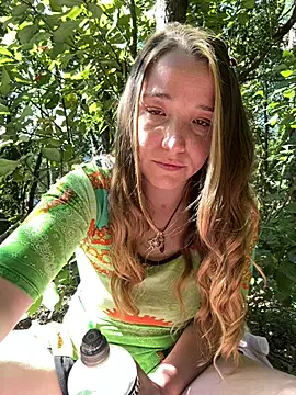 sashapulse online show from October 2025 07:03:02 PM