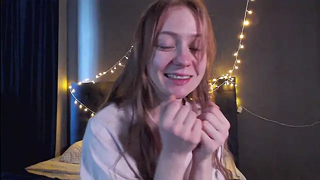 Snapshot of tokyomeow chatting on November 2025 07:44:01 AM tokyomeow online show from November 2025 07:44:01 AM