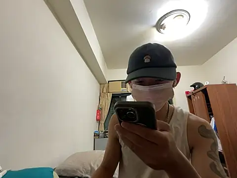 Snapshot of boyjoe10 chatting on November 2025 02:41:01 PM boyjoe10 online show from November 2025 02:41:01 PM