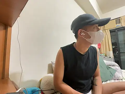 Snapshot of boyjoe10 chatting on April 2026 03:17:02 PM boyjoe10 online show from April 2026 03:17:02 PM