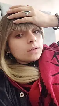 Snapshot of Aurora_blaack chatting on December 2025 05:12:02 AM Aurora blaack online show from December 2025 05:12:02 AM