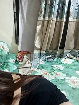 Snapshot of loving_candy chatting on February 2026 06:47:02 PM loving candy online show from February 2026 06:47:02 PM