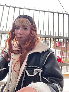 Snapshot of Sallem_Pink chatting on January 2026 05:27:02 PM Sallem Pink online show from January 2026 05:27:02 PM