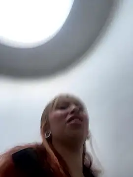 Snapshot of Sallem_Pink chatting on January 2026 11:15:02 AM Sallem Pink online show from January 2026 11:15:02 AM