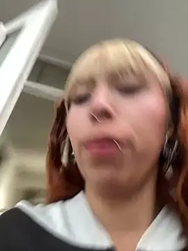 Snapshot of Sallem_Pink chatting on January 2026 11:14:02 AM Sallem Pink online show from January 2026 11:14:02 AM