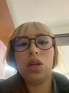 Snapshot of Sallem_Pink chatting on February 2026 11:14:02 AM Sallem Pink online show from February 2026 11:14:02 AM