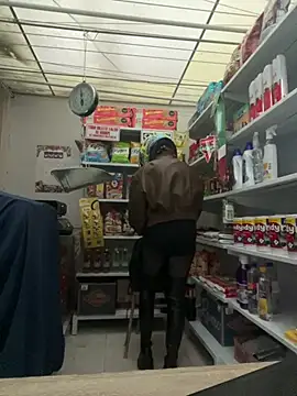 Snapshot of Sallem_Pink chatting on February 2026 11:18:01 AM Sallem Pink online show from February 2026 11:18:01 AM