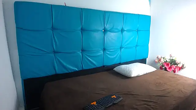 Bunny Petit online show from October 2025 10:19:02 AM