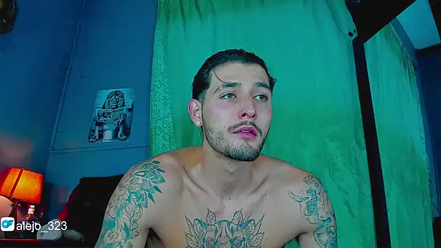 Snapshot of alejo__323__ chatting on October 2025 03:10:02 AM alejo 323 online show from October 2025 03:10:02 AM