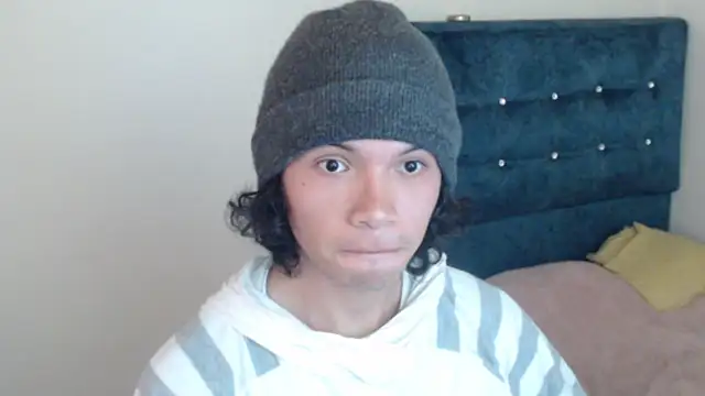 Xoxo Smiles online show from September 2025 08:31:01 PM