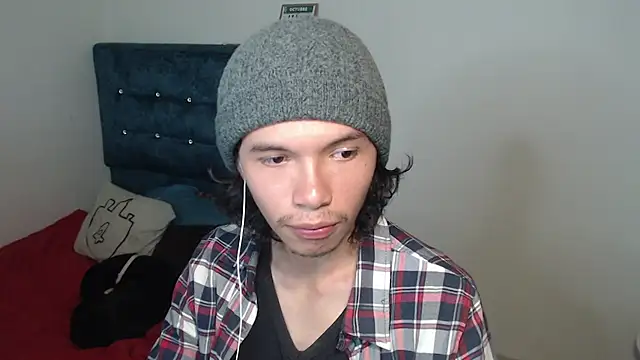 Xoxo Smiles online show from November 2025 12:35:02 AM