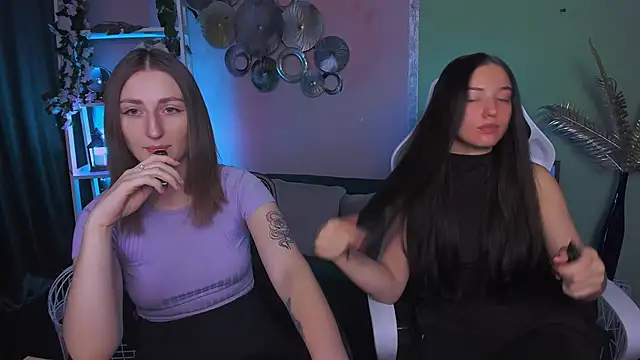Snapshot of eva_smiith_ chatting on December 2025 06:42:02 AM eva smiith online show from December 2025 06:42:02 AM