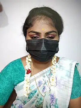 Snapshot of Tamil_Princess12 chatting on March 2026 05:42:01 PM Tamil Princess12 online show from March 2026 05:42:01 PM