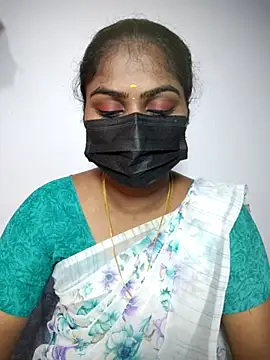 Snapshot of Tamil_Princess12 chatting on March 2026 06:11:01 PM Tamil Princess12 online show from March 2026 06:11:01 PM