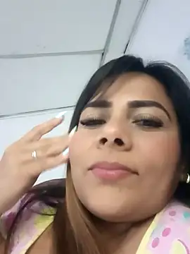 camila rogue online show from October 2025 01:46:01 AM