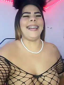 camila rogue online show from October 2025 01:12:02 PM