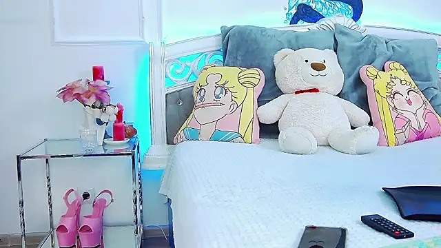 Snapshot of EvaMenders chatting on March 2026 12:46:01 PM EvaMenders online show from March 2026 12:46:01 PM