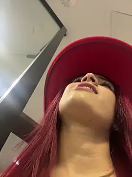 amber sparkle online show from May 2026 12:35:02 PM