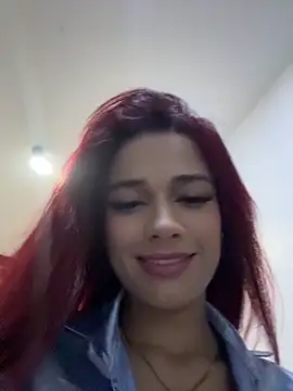 amber sparkle online show from May 2026 01:06:01 PM